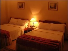 Rodello's Bed and Breakfast - Image 5