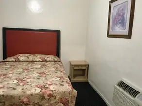 Thomas Motel - Image 3