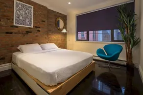 Midtown West Apartment - Image 2