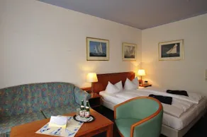 Hotel Atlantis - Image 2