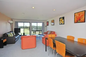 Condo 108 @ Horizons Resort & Golf, stunning course + lake Views - Image 5