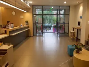 Hanting Beijing Airport Second Highway Hotel - Image 3