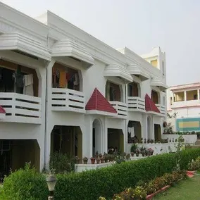 Hotel New Shankar International - Image 2