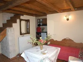 Enagron Traditional Apartments - Image 2
