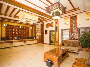 Rongcheng Gangwan Business Hotel - Image 2