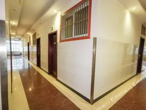 Huatai Business Hotel - Image 5