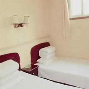 Yalong Bay Hotel - Image 2