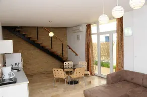 Vila Cube - Image 2