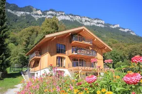 Visions Haus - Image 2