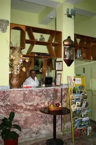 Sirena Hotel - Image 3