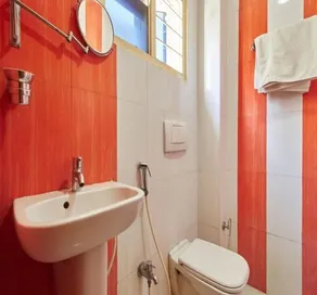 Madhura Inn Xclusive - Image 3