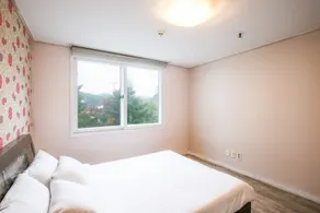 38 Marine Resort - Image 3