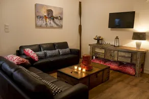 The Villa - Country House Retreat - Image 5