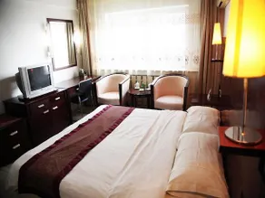 Dalian You Hao Hotel - Image 2