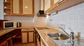 Lovely SEA VIEW apartment near the harbour - Image 2