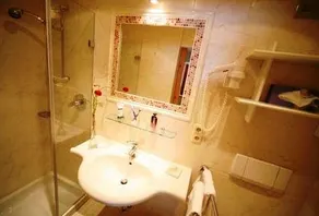 Hotel-Pension Auwirt - Image 2