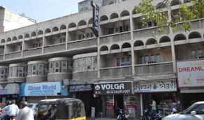 Hotel Dreamland Surat - Image 2