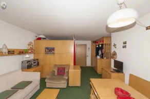 Breuil Cervinia near Funicular Apartment with Private Garage - Image 2