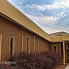McCoy's Inn and Conference Center - Image 2