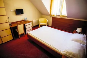 Hotel LUKA - Image 2
