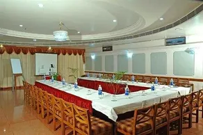 Capital O 44249 Hotel Kavery Mansingh Inn - Image 2