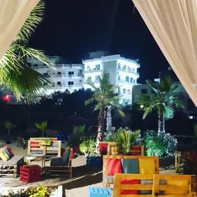 Viola Garden Hotel - Image 1
