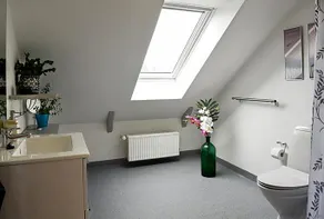 Dadas Bed & Breakfast - Image 4