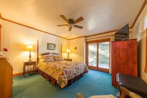 Oak Hill Inn - Image 2