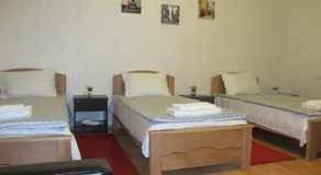 Guest House Lion - Image 5