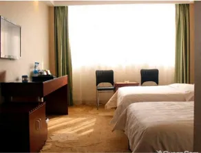 Oasis Hotel - Image 5