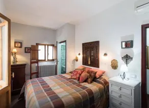 Aretina House - Image 4