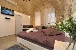 The Antiquity Heart Mansion - Image 3