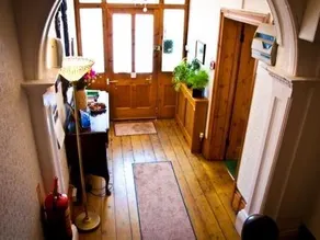 Number 88 Guest House - Image 5