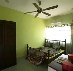 Mystery Holiday Home Melaka - Image 5