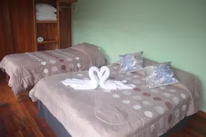 Arianas House - Image 3