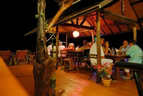 El Greco Greek Restaurant Guesthouse - Image 3