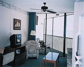 Estero Island Beach Club - Image 2