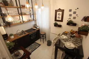d.Five Neo-baroque Apartment with Terrace - Image 5