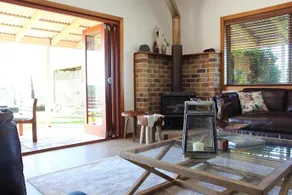 Montville House on the Hill - Image 2