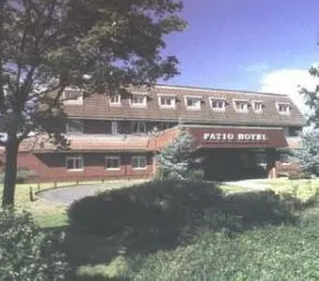 Patio Hotel Glasgow - Image 1