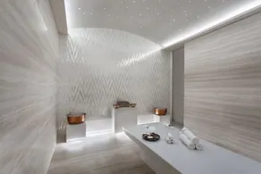 Renaissance Downtown Hotel  Dubai - Image 4