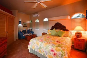 Casa Lorena 4 Bedrooms 3.5 Bathrooms Home - Image 3