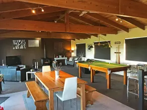 Sandy Point Luxury Beach House - Image 4