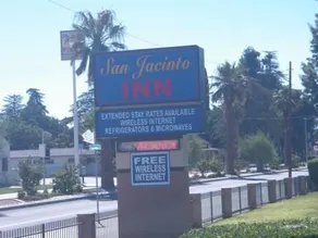 San Jacinto Inn - Image 2