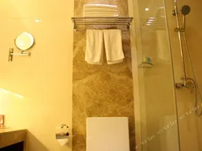 Longze Tianxia Holiday Hotel - Image 5