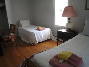 Stagecoach Inn - Image 2