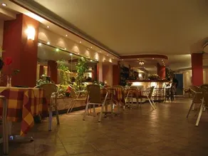 Malou Apartments - Image 5