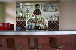 Hotel Seven Star - Image 2