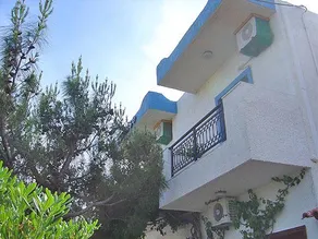 Sunrise Apartments - Image 3
