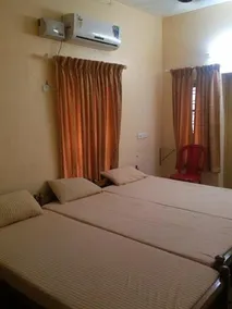 Kailas Inn - Image 4